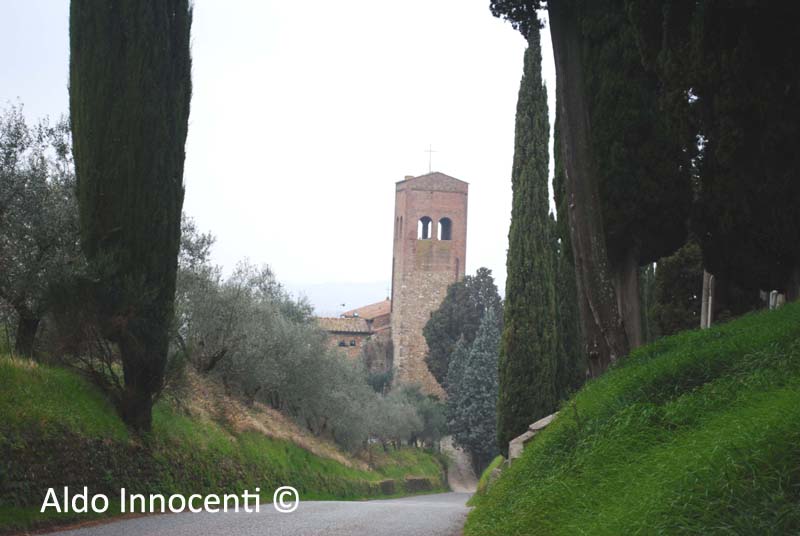 PRIORIA DI SAN LORENZO A MONTELUPO: CHIESA 1' IMMAGINE